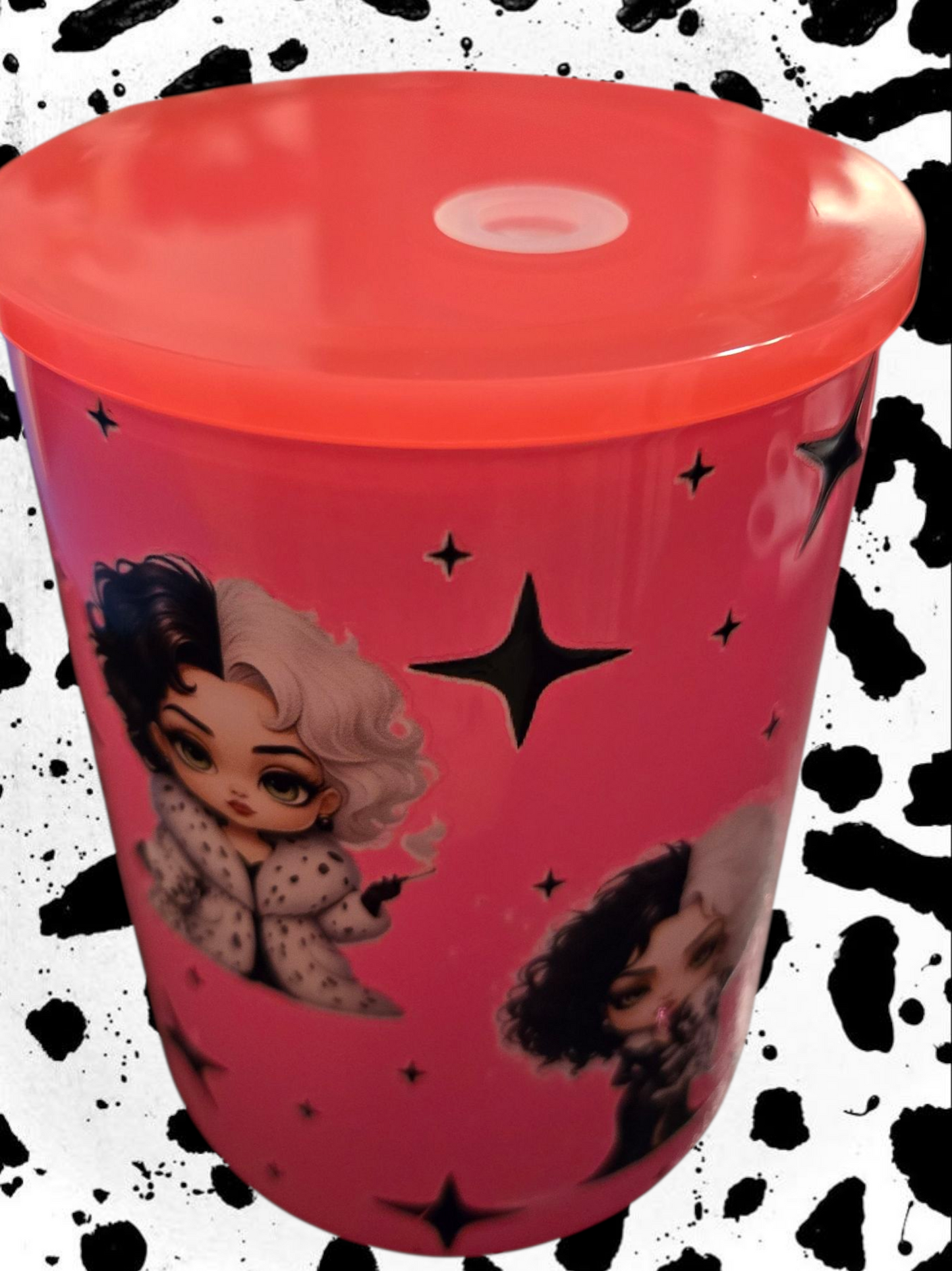 16 oz Cruella Glass Cup (with Lid & Straw)