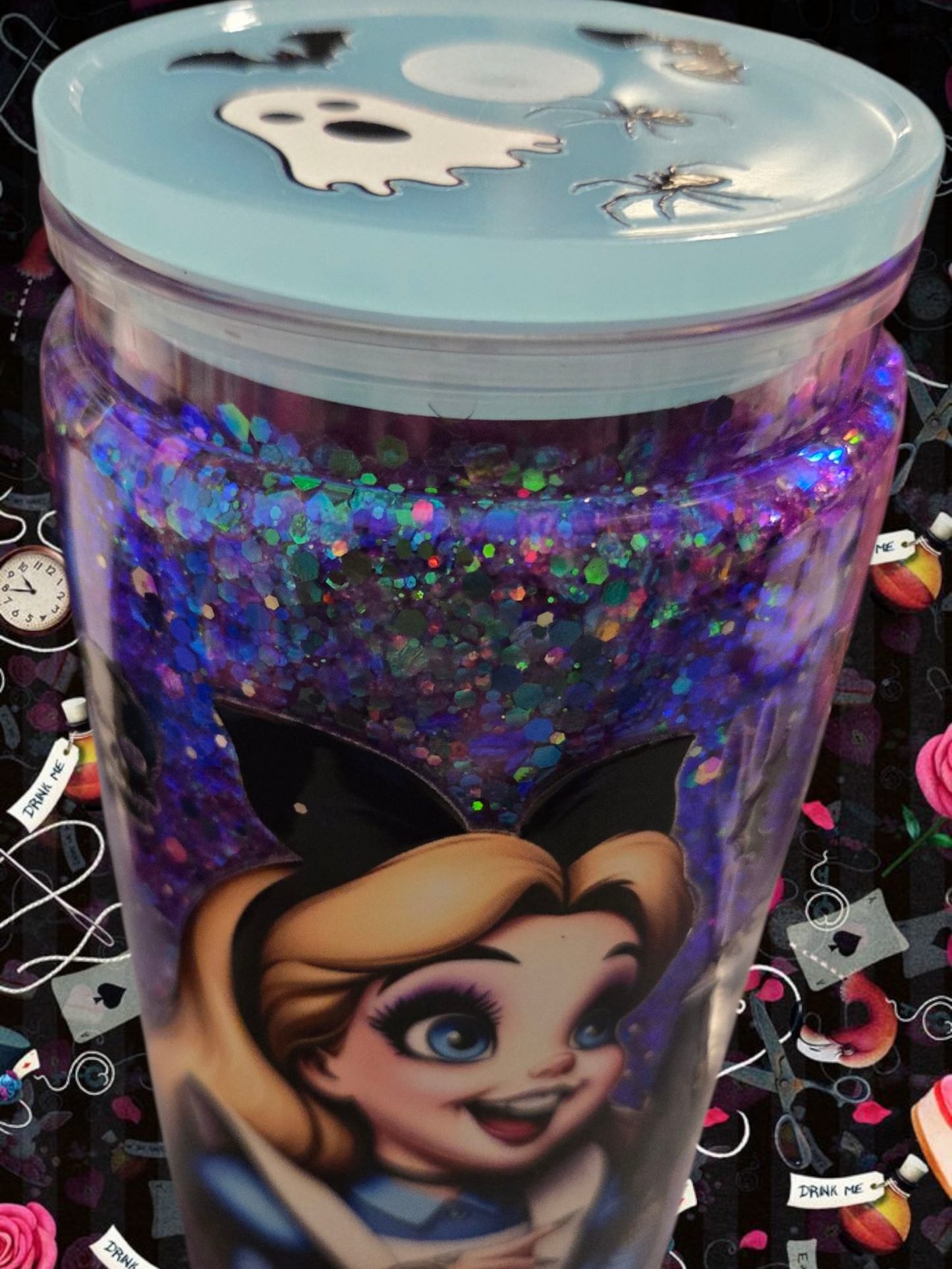 🖤🕰️ Spooky Alice in Wonderland Cup 🕰️🖤