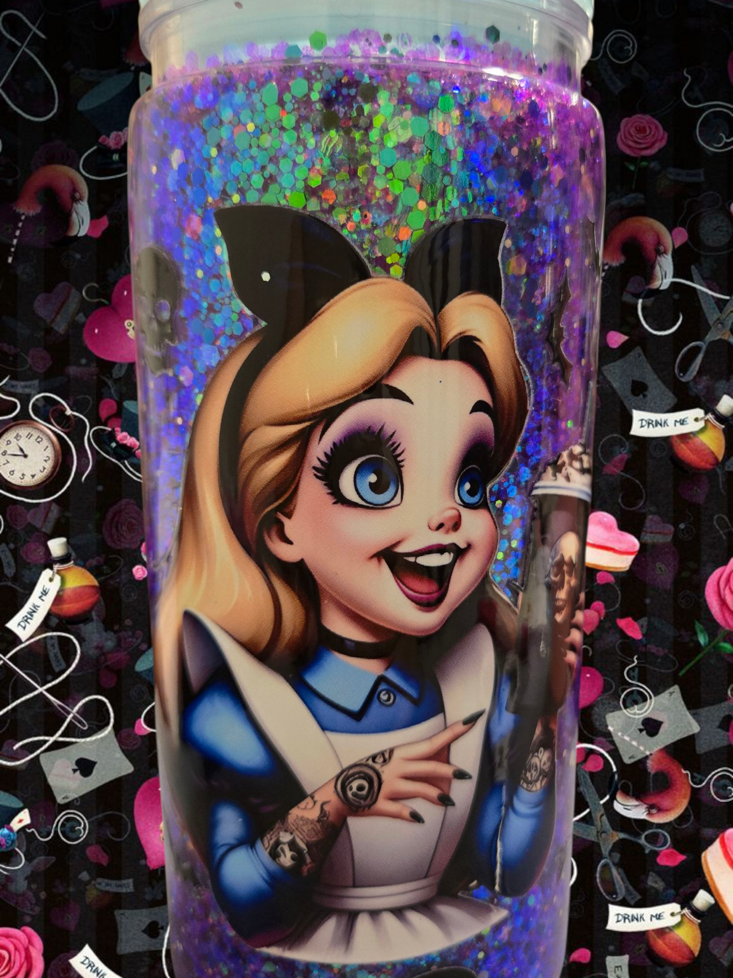🖤🕰️ Spooky Alice in Wonderland Cup 🕰️🖤