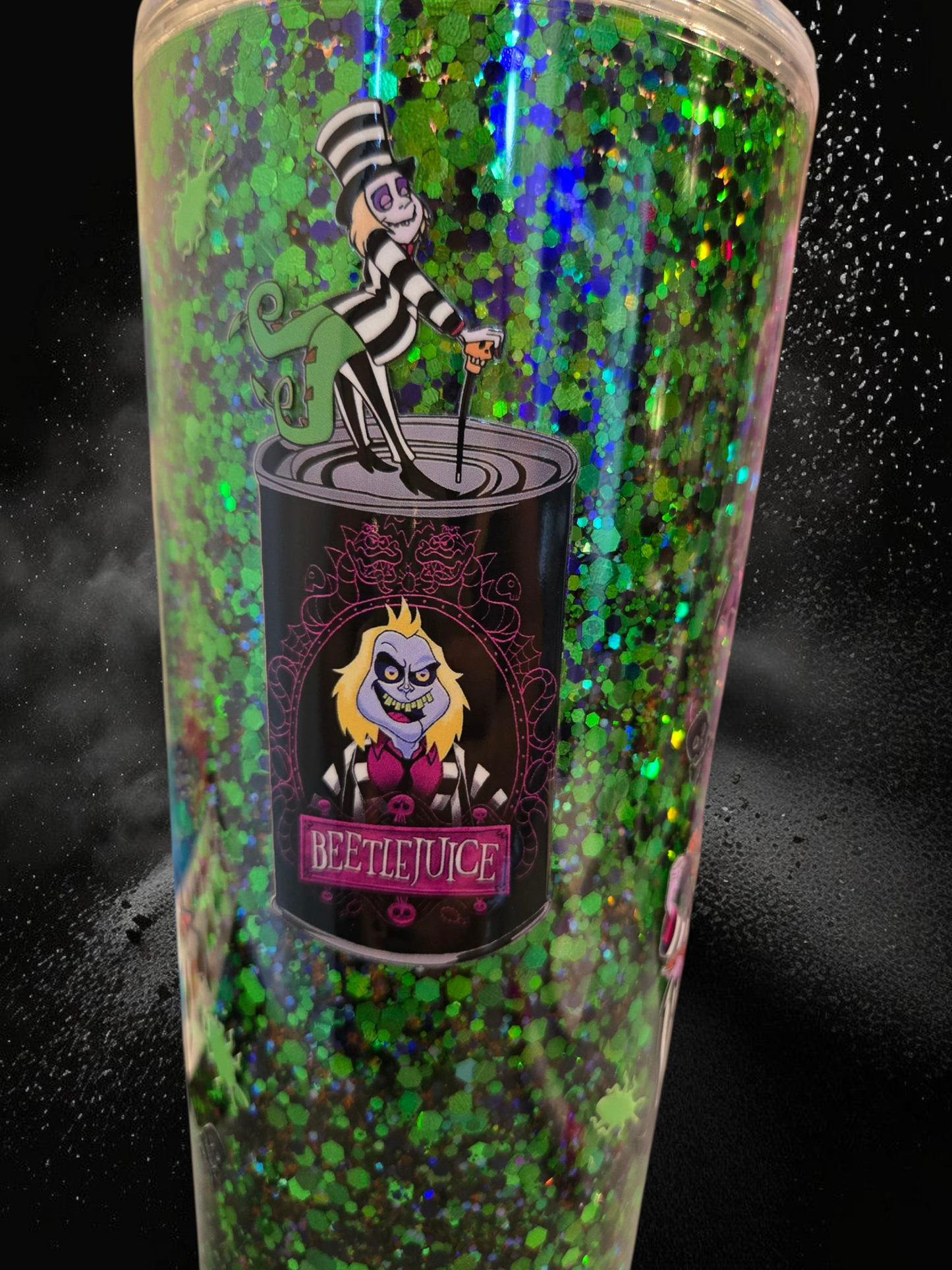 ✨ Goosebumps 24 oz Cup – Green Glitter